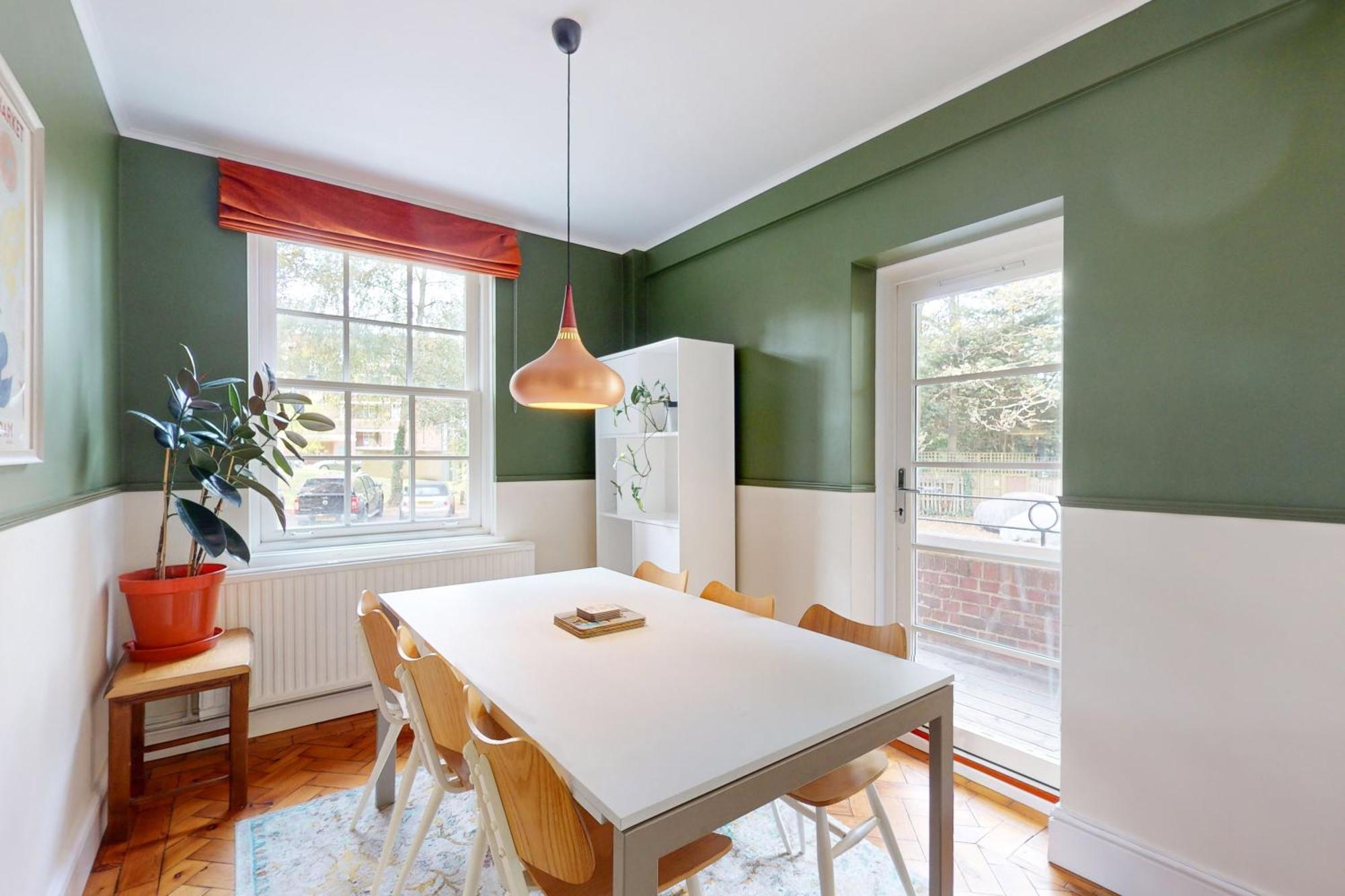 3 Bedroom Family Friendly In Hillcrest Appartamento Londra
